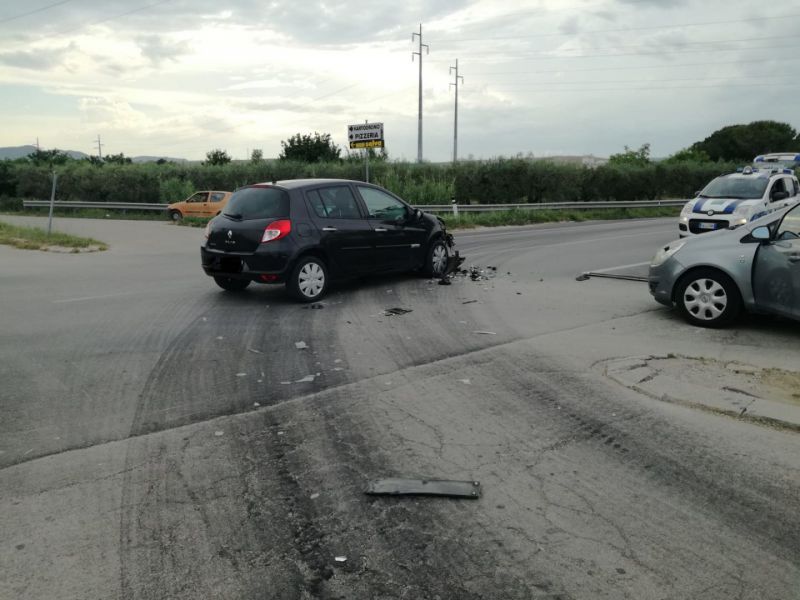 Incidente tra tre autovetture nella zona industriale di San Salvo