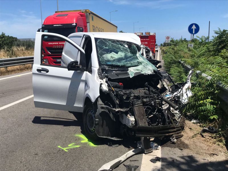 Incidente stradale sulla SS650 Trignina a San Salvo, intervento dell