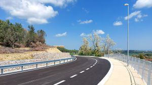 Strada bivio Madonna di bisaccia