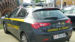 Auto Guardia di Finanza