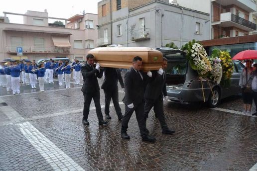 Funerale Fabrizio Spinelli