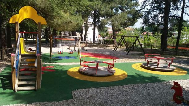 Parco giochi gissi
