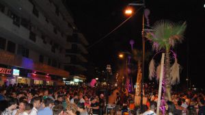 Isola pedonale musica vasto marina