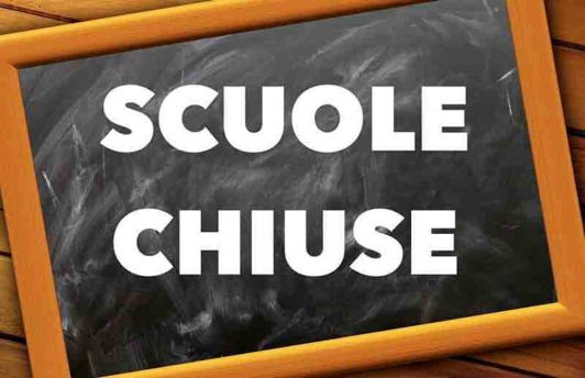 Scuole chiuse