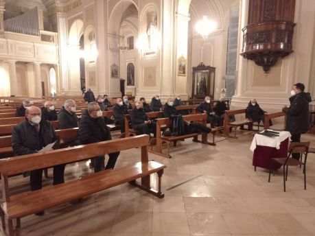 Sacra spina