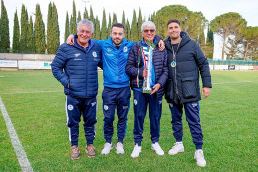 Roberto Cesario e il suo staff