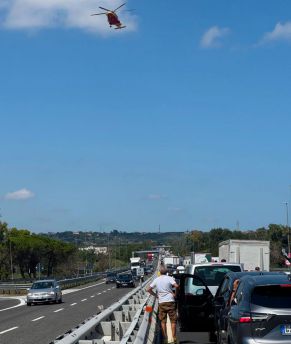 Incidente traffico A14