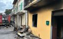 Abitazione in fiamme