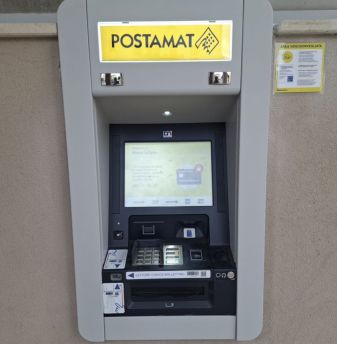 Atm postamat